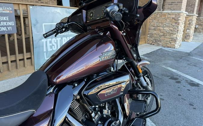 2024 Harley-Davidson CVO™ Street Glide® Copperhead
