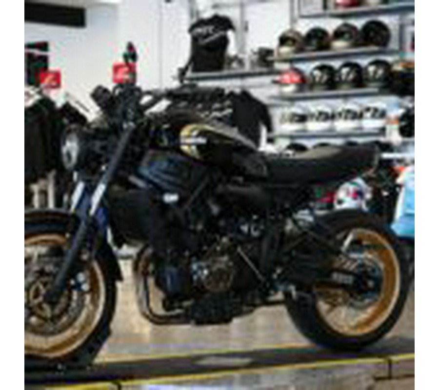 2023 Yamaha XSR700