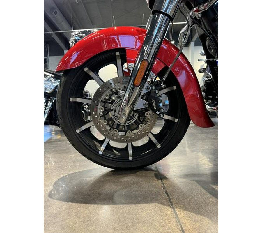 2019 Indian Motorcycle® Chieftain® Limited Ruby Metallic