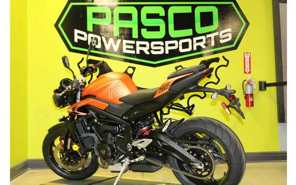 2025 Triumph Street Triple 765 R Matte Baja Orange R