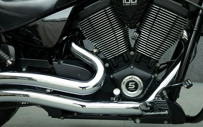 2006 VICTORY VEGAS 8 BALL