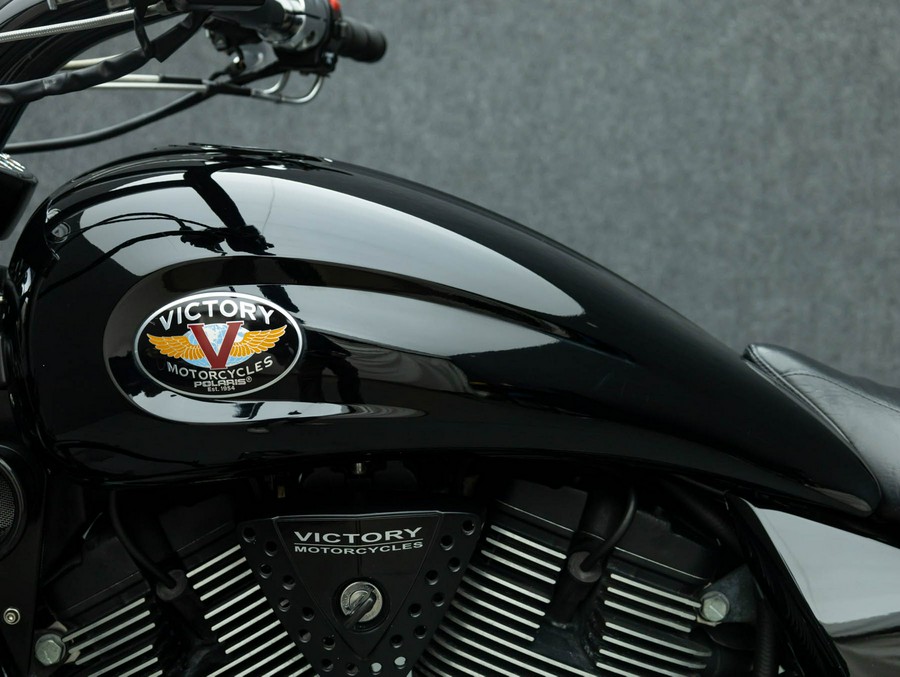 2006 VICTORY VEGAS 8 BALL