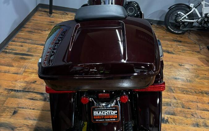 2022 Harley-Davidson® Street Glide® Special MDNT CRMSON/BLK W/PS