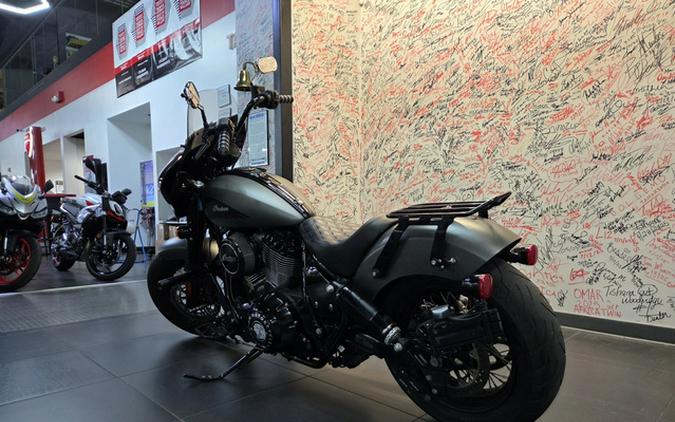 2022 Indian Chief Bobber Dark Horse