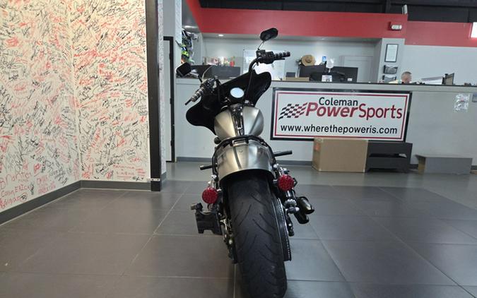 2022 Indian Chief Bobber Dark Horse