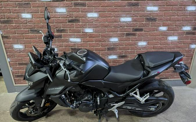 2025 Honda® CB750 Hornet