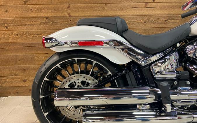 2024 Harley-Davidson Breakout White Onyx Pearl FXBR