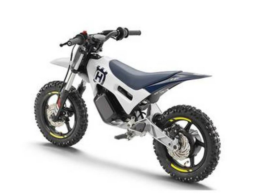 2024 Husqvarna EE 2