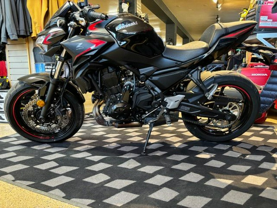 2023 Kawasaki Z650 Base