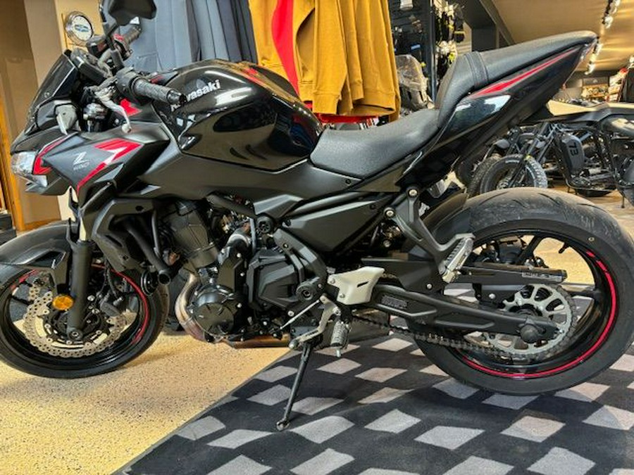 2023 Kawasaki Z650 Base