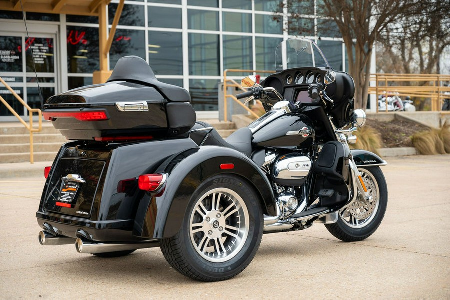 2024 Harley-Davidson® FLHTCUTG - Tri Glide® Ultra