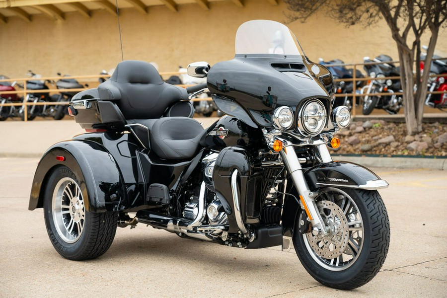 2024 Harley-Davidson® FLHTCUTG - Tri Glide® Ultra