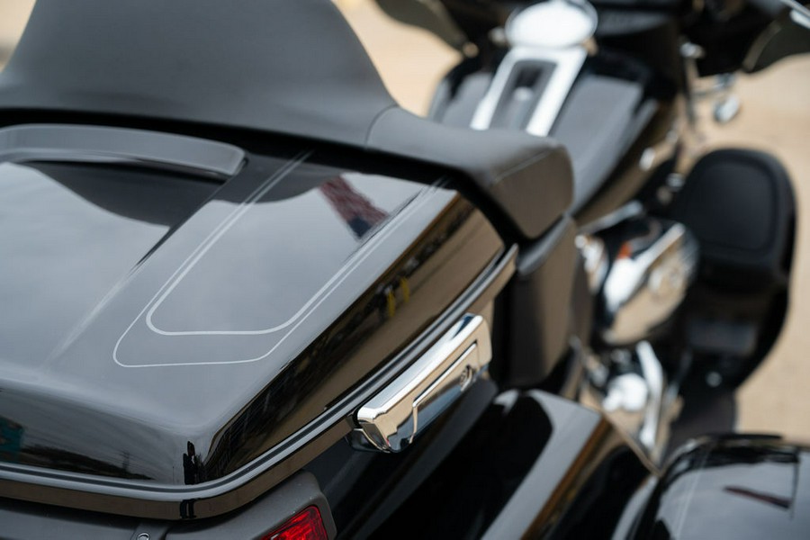 2024 Harley-Davidson® FLHTCUTG - Tri Glide® Ultra