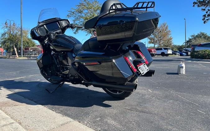 2025 Harley-Davidson Street Glide Ultra FLHXU
