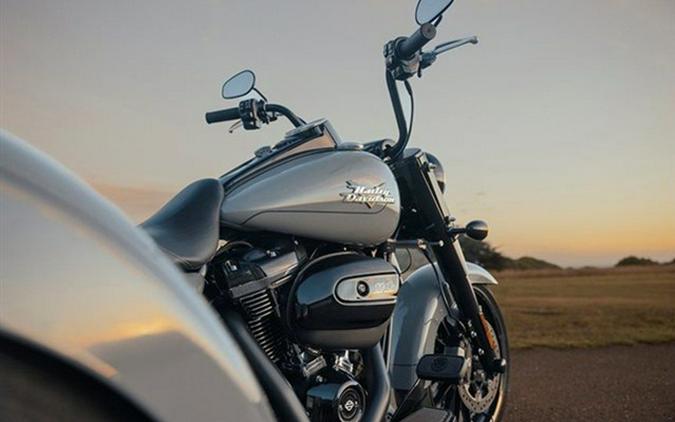 2024 Harley-Davidson Trike FLRT - Freewheeler