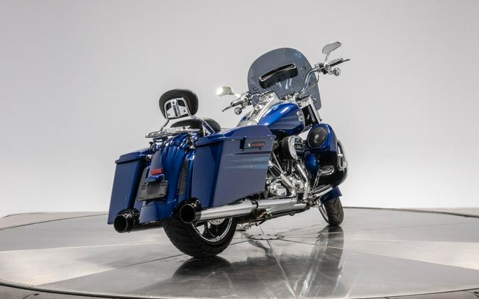 2013 HARLEY-DAVIDSON FLHRSE ROAD KING CLASSIC in Crushed Saphire