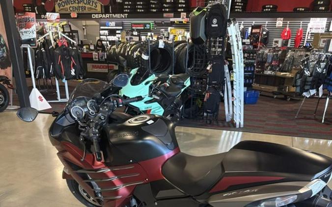 2025 Kawasaki Ninja® ZX™-14R ABS