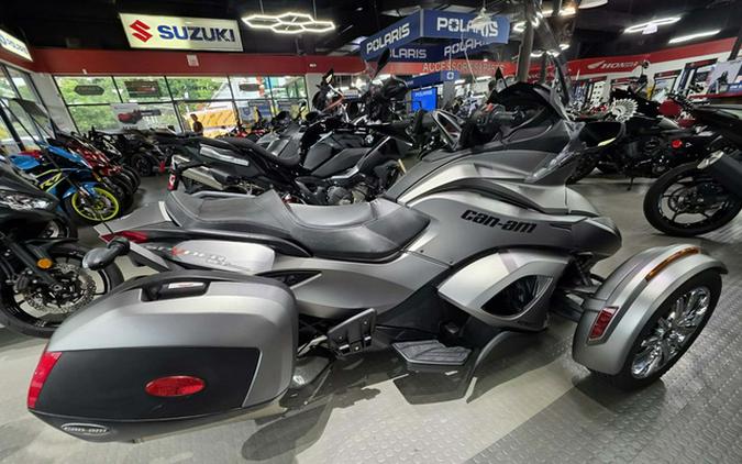 2014 Can-Am Spyder ST LTD