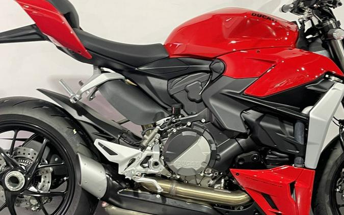 2024 Ducati Streetfighter V2 Red