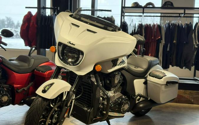 2025 Indian Motorcycle Chieftain® PowerPlus Dark Horse with 112 and PowerBand Audio Package