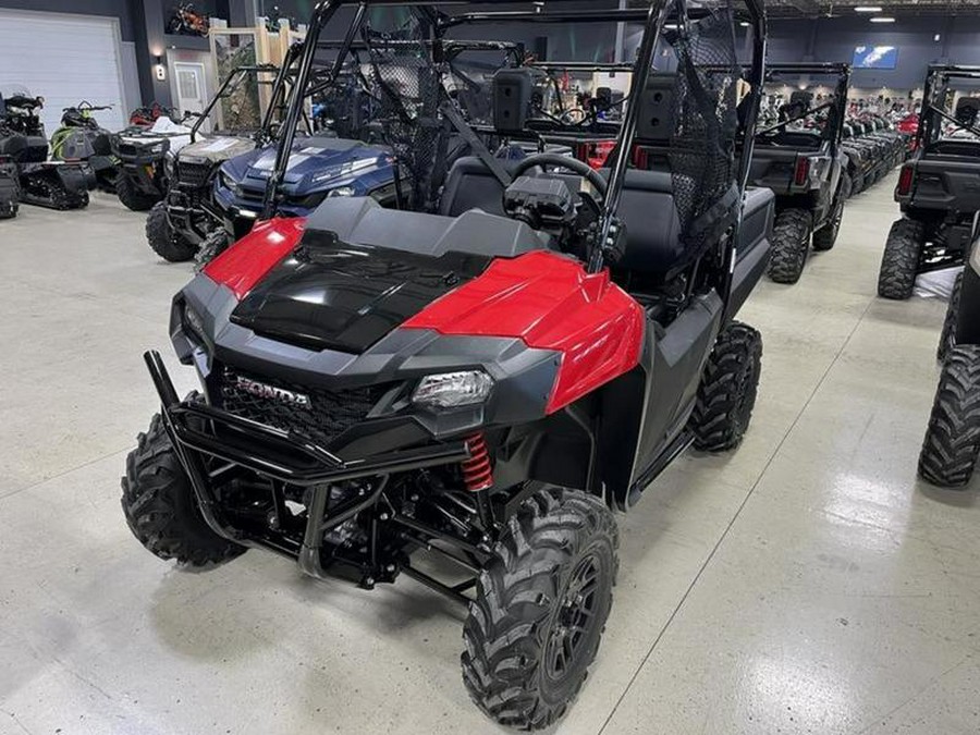 2022 Honda® Pioneer 700 Deluxe Camo