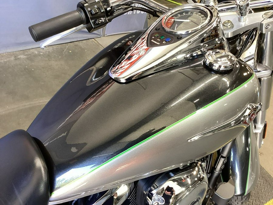 2020 Kawasaki Vulcan® 900 Classic LT