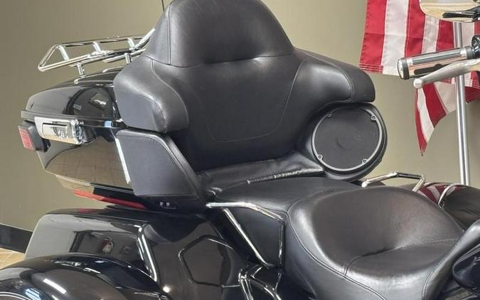 2016 Harley-Davidson® FLHTCUTG - Tri Glide® Ultra