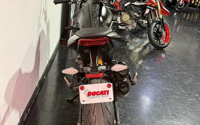 2022 Ducati Monster + Dark Stealth