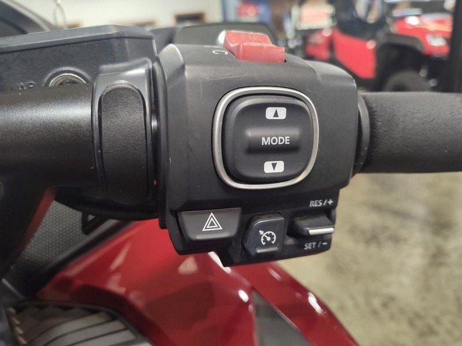 2018 Honda® Gold Wing Candy Ardent Red