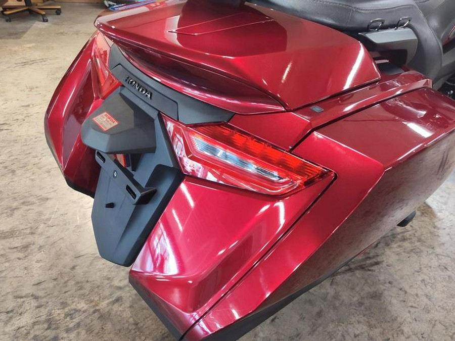 2018 Honda® Gold Wing Candy Ardent Red