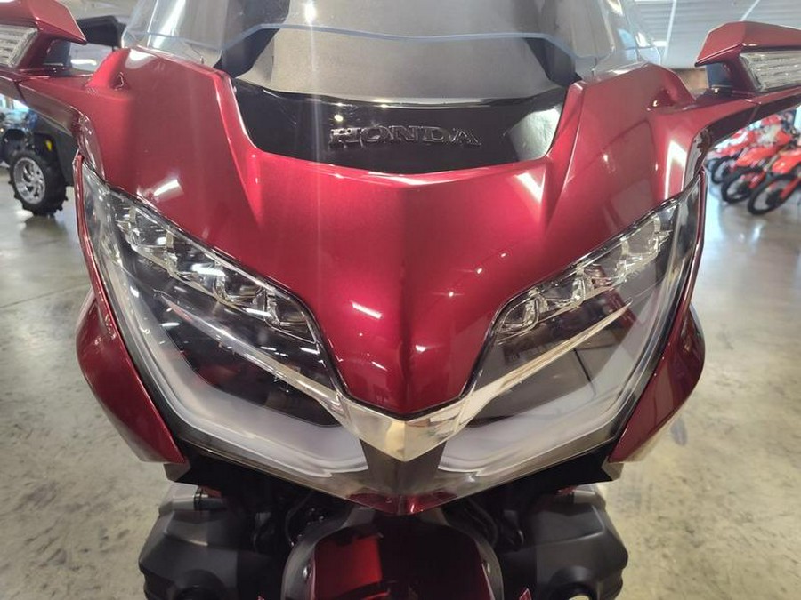 2018 Honda® Gold Wing Candy Ardent Red