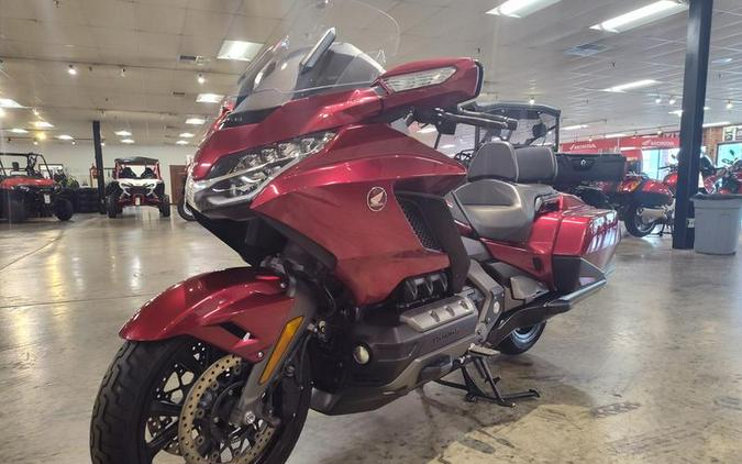 2018 Honda® Gold Wing Candy Ardent Red