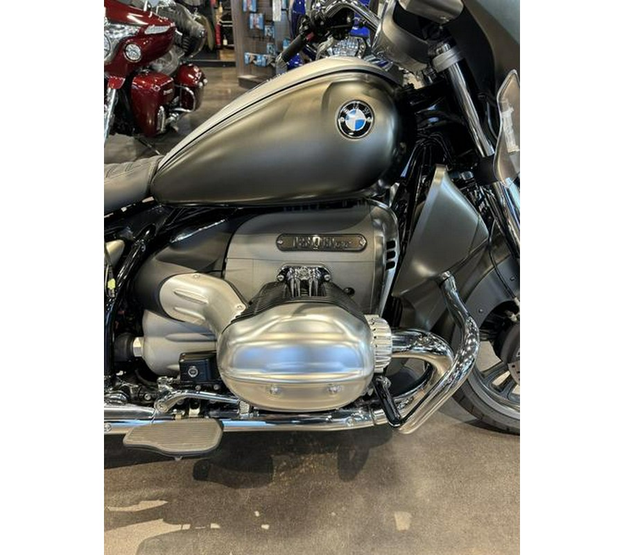 2022 BMW R 18 Transcontinental Manhattan Metallic Matt