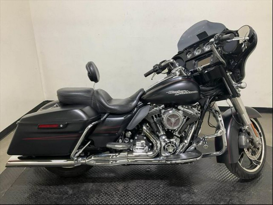 2014 Harley-Davidson Street Glide Special