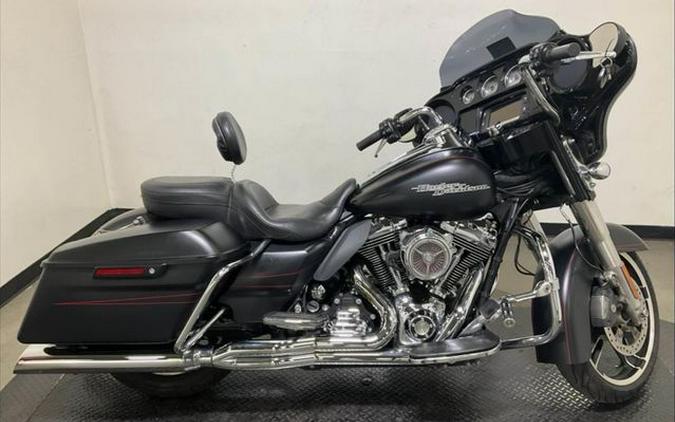 2014 Harley-Davidson Street Glide Special