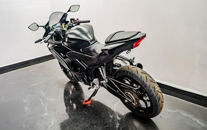 2025 Yamaha Motor Corp., USA YZF-R3