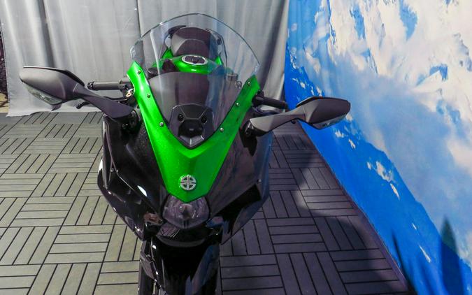 2023 Kawasaki Ninja H2® SX SE