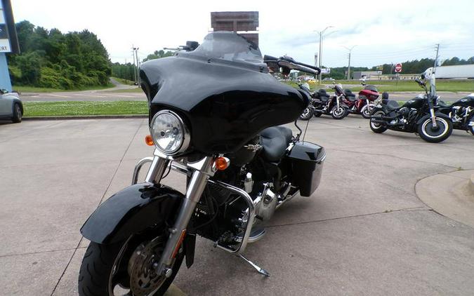 2009 Harley-Davidson® FLHX - Street Glide®