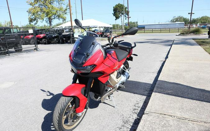 2023 Moto Guzzi V100 Mandello