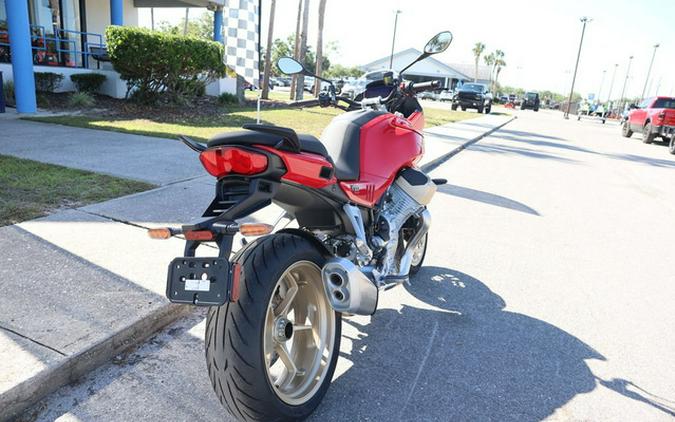 2023 Moto Guzzi V100 Mandello