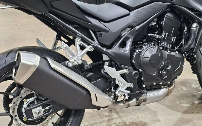 2025 Honda CB750 Hornet Base