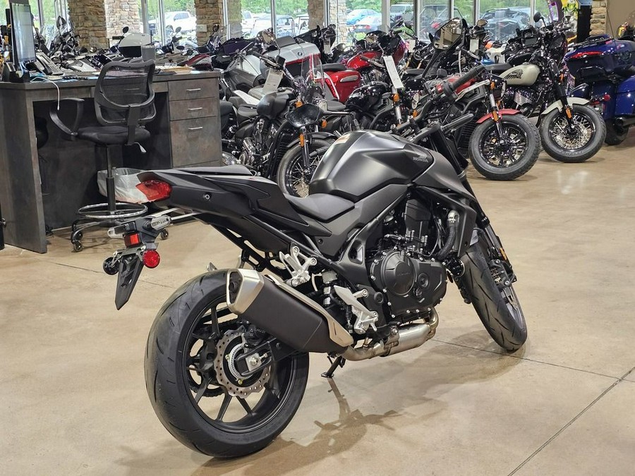 2025 Honda CB750 Hornet Base