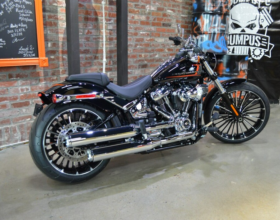 2024 Harley-Davidson Breakout 117 Vivid Black