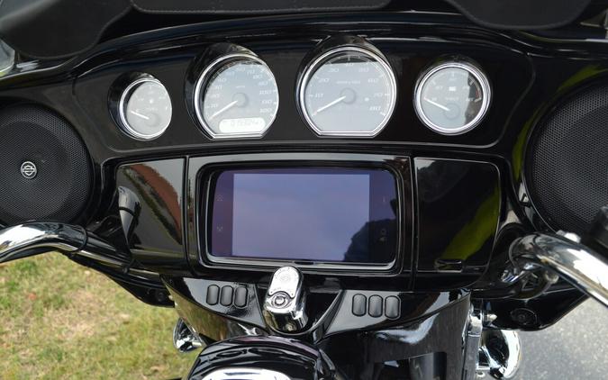 2021 Harley-Davidson Street Glide Special - FLHXS