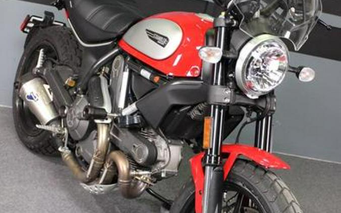 2015 Ducati Scrambler Icon Ducati Red