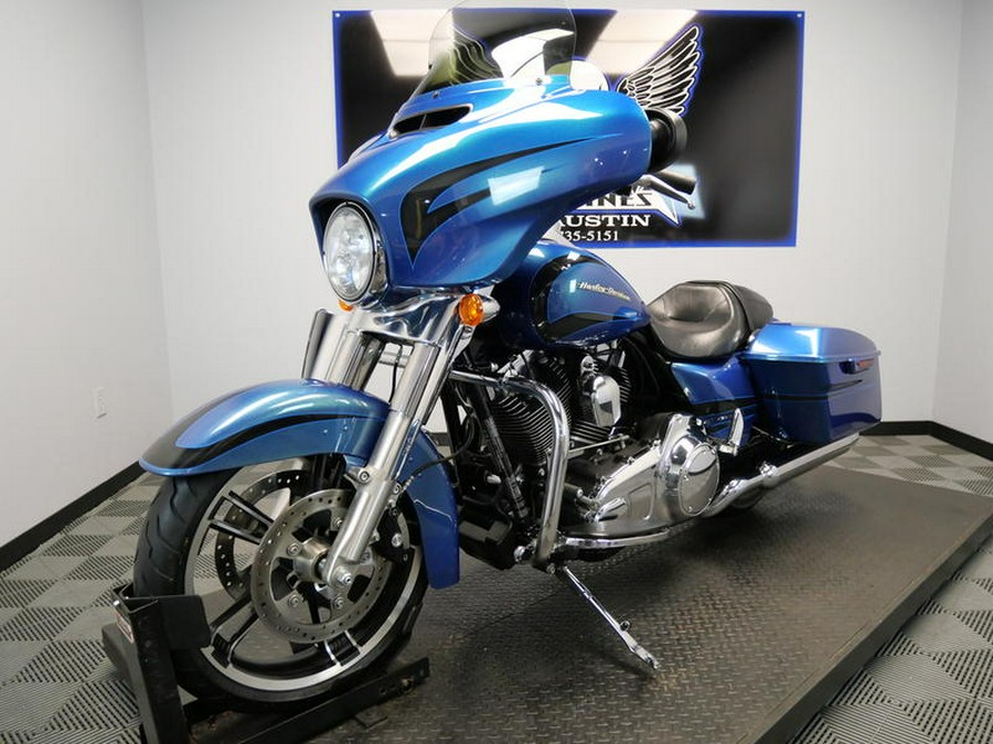 2014 Harley-Davidson® FLHX - Street Glide®