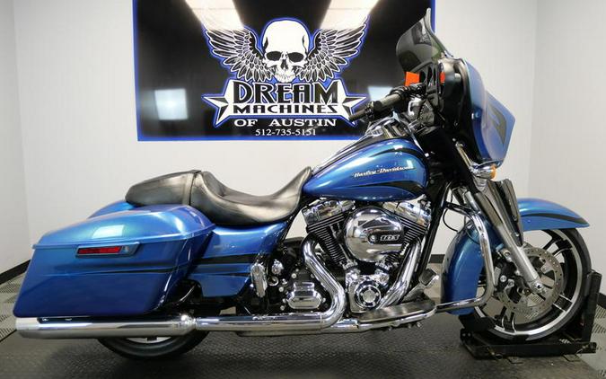 2014 Harley-Davidson® FLHX - Street Glide®