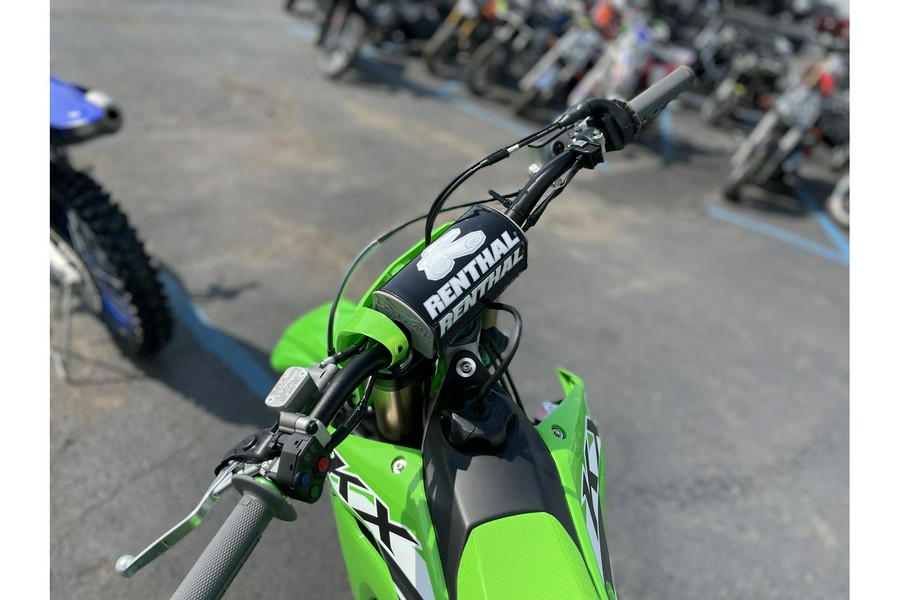 2025 Kawasaki KX™ 450X