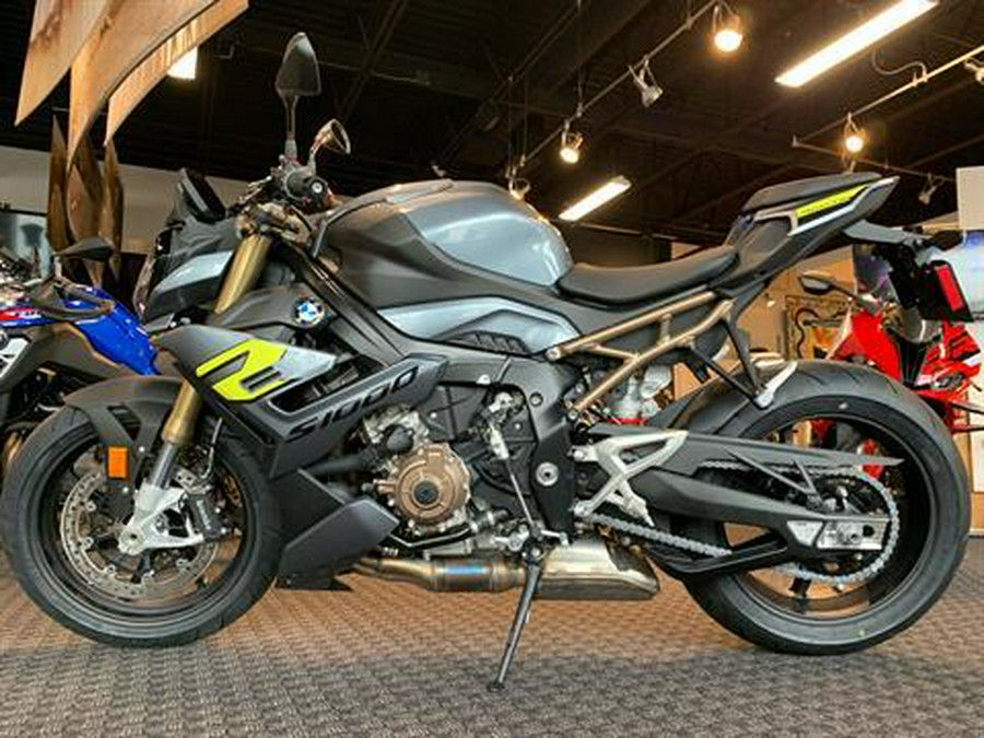 2024 BMW S 1000 R