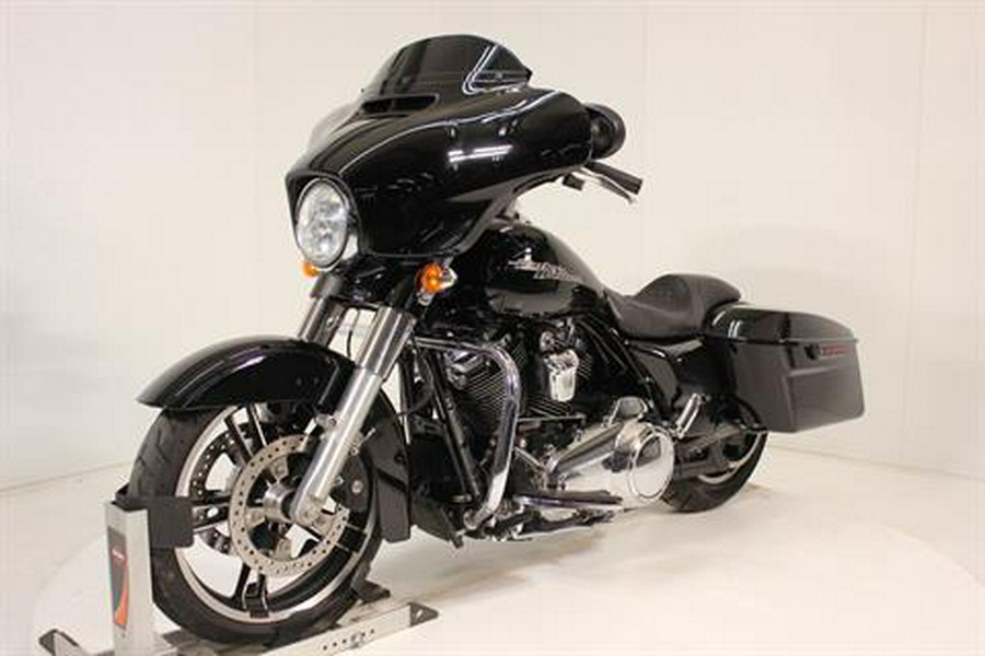 2017 Harley-Davidson Street Glide® Special